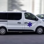 Transport médical : Taxi conventionné vs ambulance, comment faire le bon choix ?